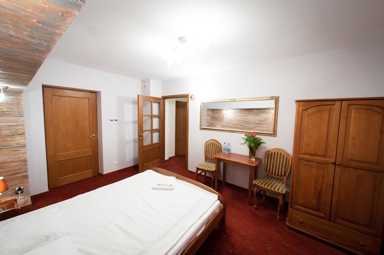 Отель Secession Hotel Łęczna