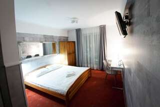 Отель Secession Hotel Łęczna Двухместный номер с 1 кроватью или 2 отдельными кроватями-7