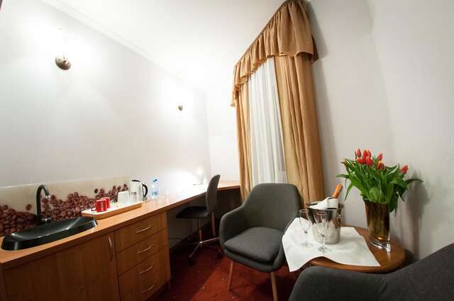 Отель Secession Hotel Łęczna-17