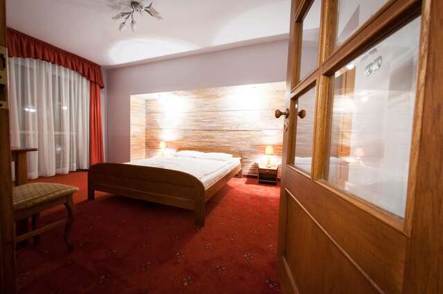 Отель Secession Hotel Łęczna-19