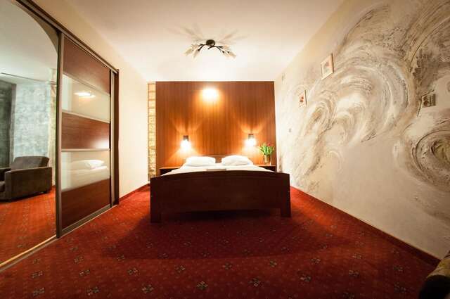 Отель Secession Hotel Łęczna-10